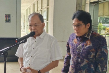 Wayan Koster dan Giri Resmi Dilantik, Prioritaskan Infrastruktur Wisata Bali