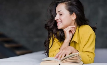 Perempuan yang Memiliki Jiwa Baik dari Dalam Akan Melakukan 5 Kebiasaan Berikut Menurut Psikologi