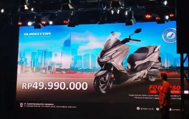 QJMotor Fokus Bermain di Segmen 250cc Tahun 2025 Luncurkan 10 Model