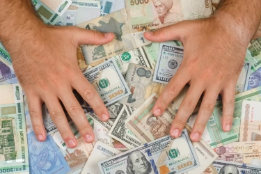 Sugih Tanpo Tanding! 8 Weton Paling Hoki yang Diprediksi Hidup Kaya Raya Berkat Sikap Gigih dan Kecerdasan Finansial