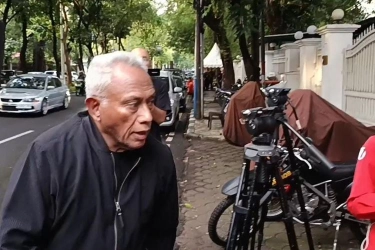 Di Tengah Kasus Hasto dan Retret, Ketua Bidang Kehormatan PDI-P Datangi Rumah Megawati