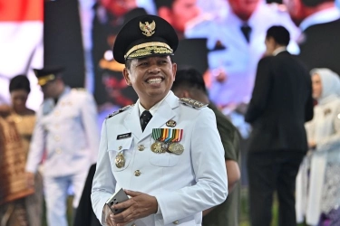 Gebrakan Dedi Mulyadi Usai Dilantik: Copot Kepsek hingga Wacanakan Wajib Militer