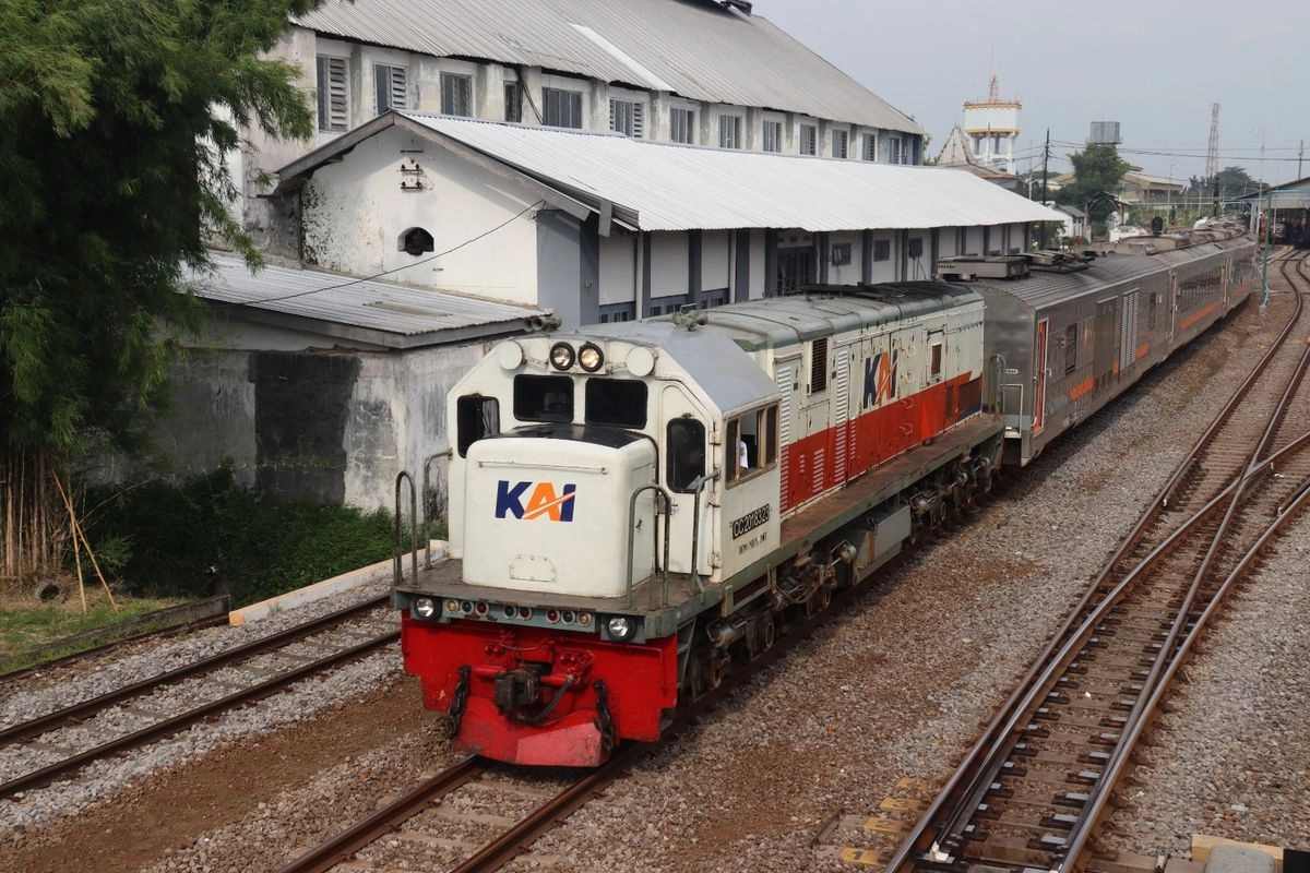 KAI Angkut 24.180 Ton Pupuk Subsidi, Kurangi Beban Jalan Raya