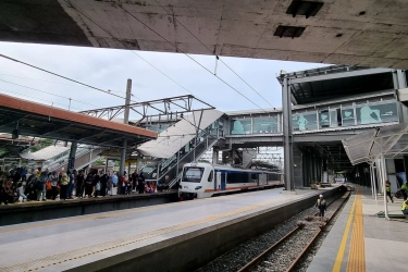 Mulai Besok, Peron 1 Stasiun Tanah Abang Dipakai untuk Jalur Tujuan Angke