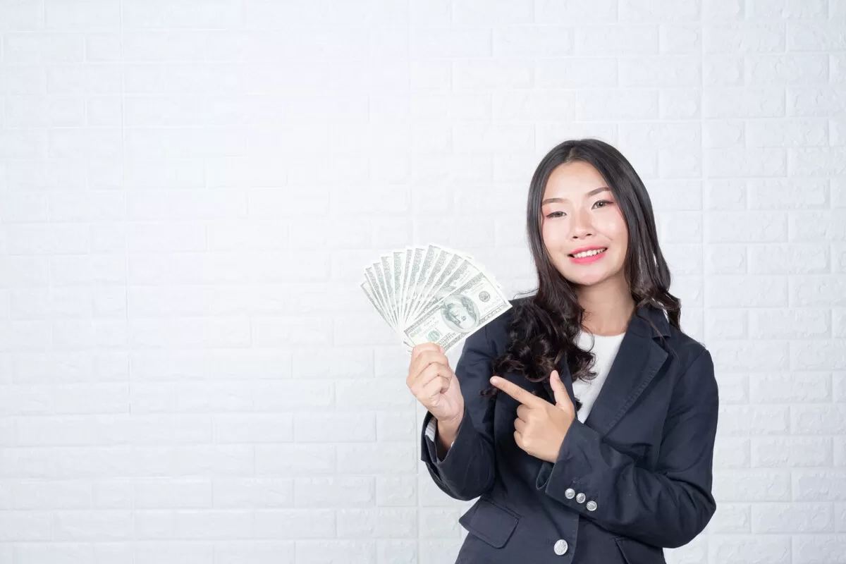3 Shio yang Dilancarkan dalam Urusan Keuangan dan Raih Rezeki Nomplok pada Minggu 23 Februari 2025