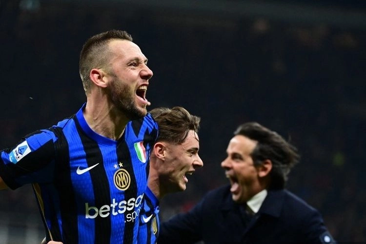 Inter Harus Hormati Feyenoord kalau Tak Mau Berakhir seperti AC Milan
