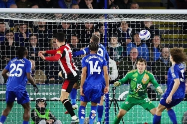 Momen Leicester Ditinggal Suporter Saat Laga Baru Jalan Setengah Jam