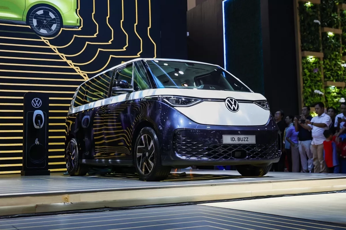 Evolusi Perwujudan Modern dari Kombi, Volkswagen Indonesia Resmi Luncurkan ID. Buzz Versi Long Wheelbase