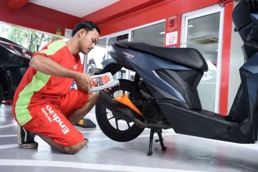 Simak! Berikut Ini 4 Tips Mengenali Oli Asli dan Palsu Pertamina