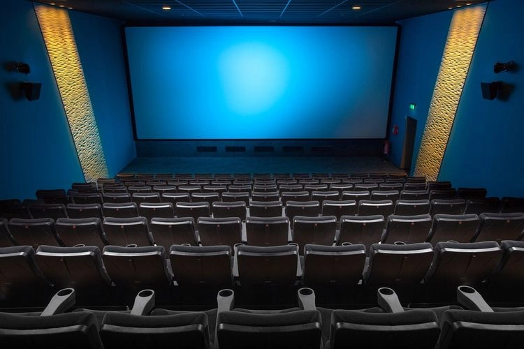 Protes Iklan di Bioskop Kelamaan, Pria Ini Menang Gugatan Rp 30 Juta