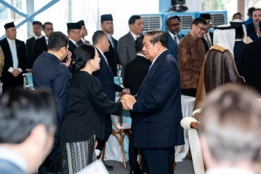Momen Keakraban Puan dan SBY di Istana Saat Peluncuran Danantara