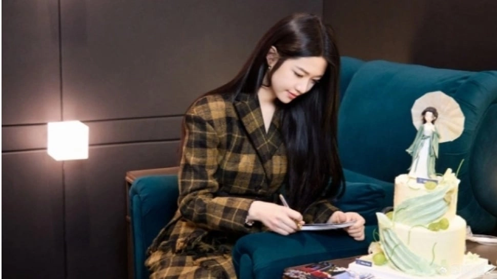 Pendek Tapi Nagih! 5 Rekomendasi Mini Drama China Ini Tak Sadar Bikin Terlarut
