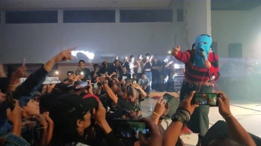 Band Sukatani Tak Bawakan Lagu 'Bayar Bayar Bayar' saat Manggung di Tegal