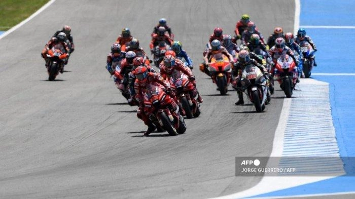 Hasil Pemungutan Suara Juara Dunia MotoGP 2025 versi Pembalap: Marquez Menang Mutlak atas Bagnaia