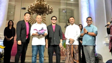 Perjalanan Kreatif Arkiv Vilmansa Lewat Pameran Seni di Galeri Nasional Indonesia, Ada Paus Raksasa