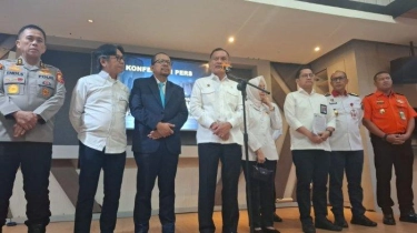 Wamenko Polkam Bicara Rencana Diskon Harga Tiket Pesawat Hingga Tarif Tol Saat Idul Fitri 2025