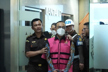 Dirut Pertamina Patra Niaga jadi Tersangka Kasus Dugaan Korupsi Tata Kelola Minyak Mentah, Kerugian Negara Capai Rp 193,7 Triliun