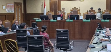 Lisa Rachmat Bantah Beri Uang ke Hakim PN Surabaya untuk Bebaskan Ronald Tannur