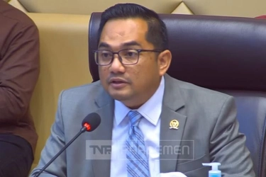 Buntut 24 Daerah Wajib PSU, DPR Akan Panggil KPU untuk Evaluasi