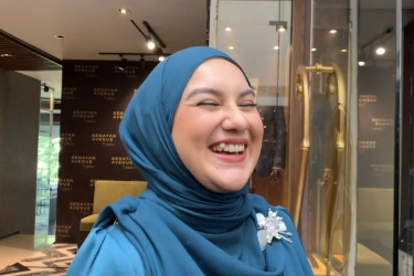 Cara Irish Bella Atasi Perbedaan Pola Asuh dengan Pasangan