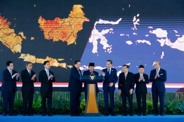 Rangkap Jabatan Bos Danantara dan Risikonya