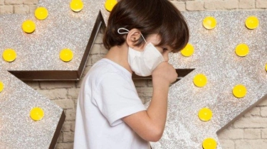 Batuk dan Pilek Bisa Sebabkan Gangguan Pendengaran pada Anak, Ini Penjelasannya