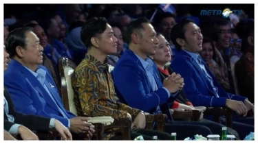 Lihat AHY, Gibran, & Puan di Kongres Demokrat, Prabowo: Sekarang Berdampingan, Nanti Bisa Bersaing