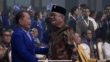 Saat Ruhut Sitompul Hadiri Penutupan Kongres Demokrat, Salami Syarief Hasan Hingga Andi Mallarangeng