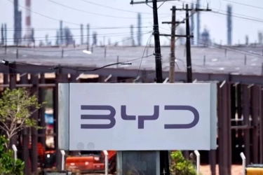 Gubernur Dedi Mulyadi Pastikan Investasi Mobil Listrik BYD di Subang segera Terwujud, demi Serapan 16 Ribu Pekerja