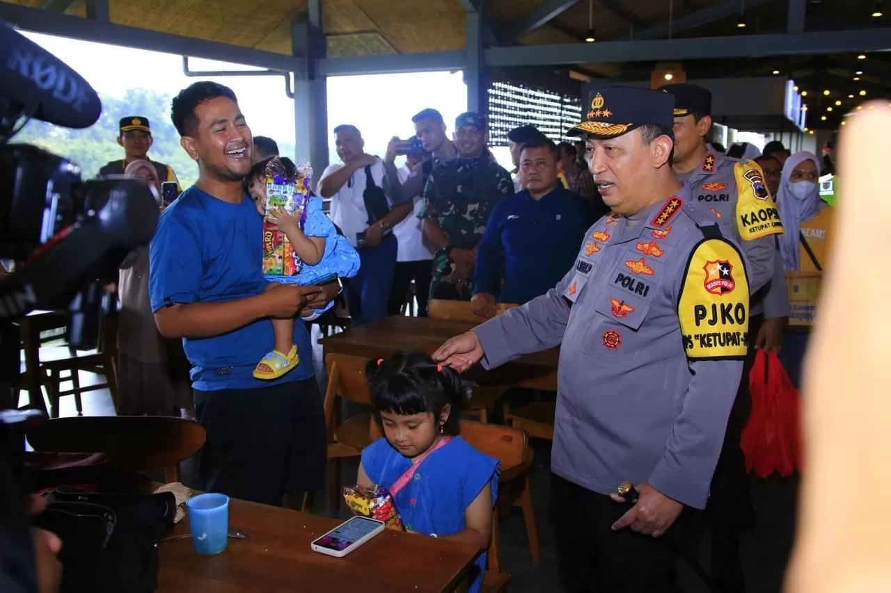 Perlancar Arus Balik Lebaran 202t, One Way Nasional Diterapkan di Tol Kalikangkung-Cikampek pada Hari Ini