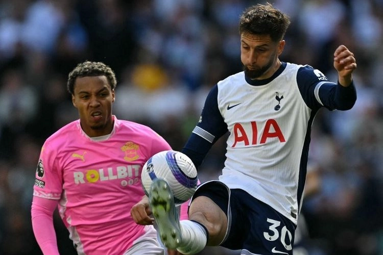 Hasil Liga Inggris: Brentford Vs Chelsea 0-0, Southampton Degradasi