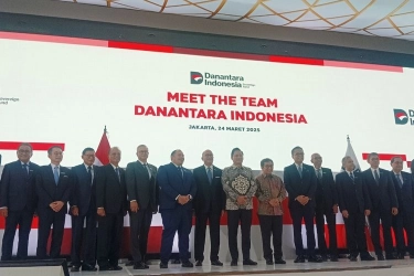 Menteri dan Wakil Menteri Rangkap Jabatan Dilarang Konstitusi