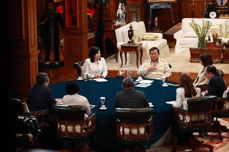Prabowo Terima 6 Pemred di Hambalang, Diwawancarai Banyak Isu Sampai 3 Jam