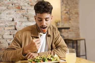 Tidak Hanya Latihan Fisik, Berikut Pola Makan Sehat untuk Laki-laki
