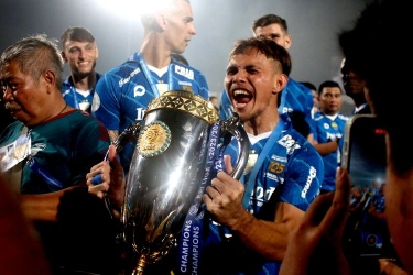 Update Rezaldi Hehanussa, Balik ke Persib tetapi Proses Pemulihan Cedera Belum Usai