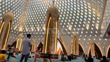 7 Fakta Menarik Masjid Al Jabbar, Disebut Dibangun Dengan Utang Rp3,4 Triliun