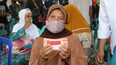 Daftar Bansos Cair Bulan April 2025, Siapa Saja yang Berhak Menerima