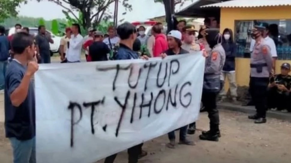 Imbas Buruh PT Yihong Cirebon Mogok Kerja, Ribuan Pekerja Kena PHK Massal