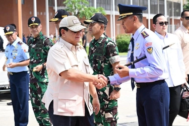 Ke Majalengka, Prabowo Panen Raya Bareng Petani di 14 Provinsi