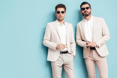 5 Tips Outfit Monokrom Pria, Tampil Stylish dan Elegan Tanpa Ribet