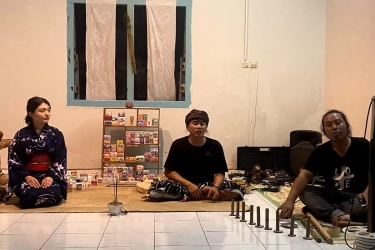 Bersama Natsuki, Toyol Dolanan Nuklir Kolaborasikan Upacara Tradisional Jepang dan Mantra Jawa