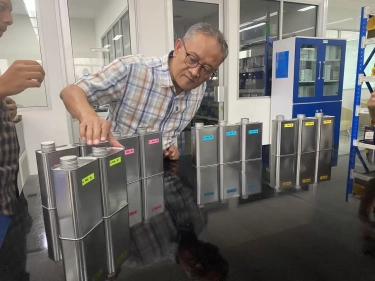 Pakar ITB Lakukan Pengukuran RON BBM di Indonesia Menggunakan Alat Oktis-2