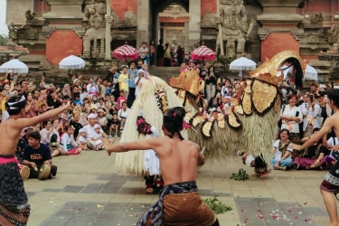 HUT Ke-50, TMII Tebar Diskon Tiket Masuk 50 Persen