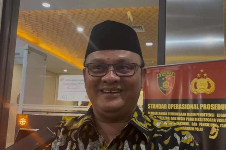 Jadi Tersangka Kasus Pagar Laut Bekasi, Apa Peran Kades Segara Jaya?