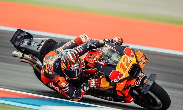Podium Kedua Maverick Vinales Harus Dicabut secara Paksa karena Pelanggaran Tekanan Ban