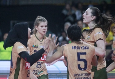 Atasi Rasa Tertekan, Gresik Petrokimia Raih Kemenangan Pertama Final Four Proliga 2025 Tanpa Megawati Hangestri