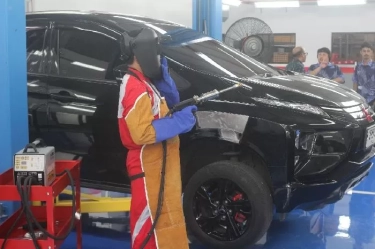 Populasi Pengguna Mobil Mitsubishi Meningkat MMKSI Buka 2 Fasilitas Bodi & Cat di Bekasi dan Bogor