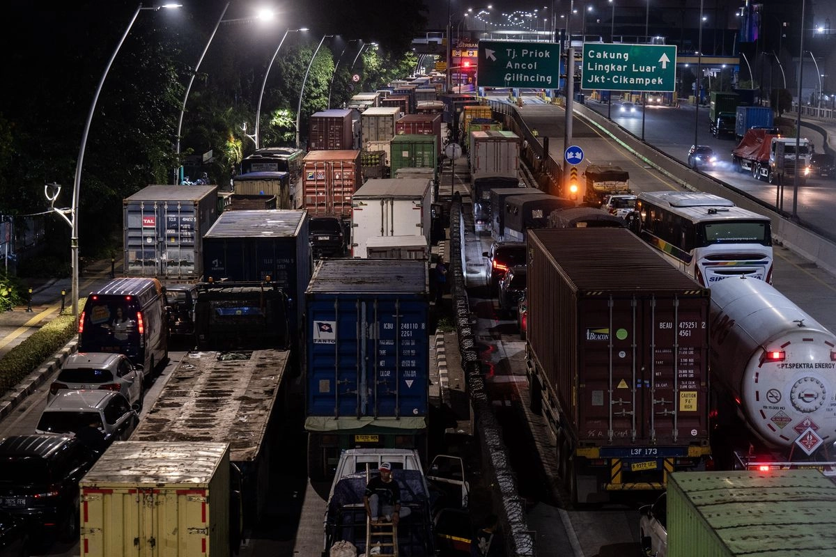 Ini Kompensasi Pelindo bagi Pemilik Truk dan Kargo yang Terdampak Kemacetan Tanjung Priok