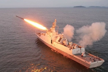 Korea Utara Terungkap Diam-diam Bangun Kapal Selam Terbesar, Dibantu Rusia?