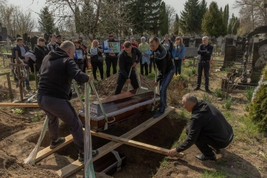 Serangan Rudal Rusia Tewaskan 34 Orang di Sumy, Zelensky Desak Dunia Bertindak Tegas